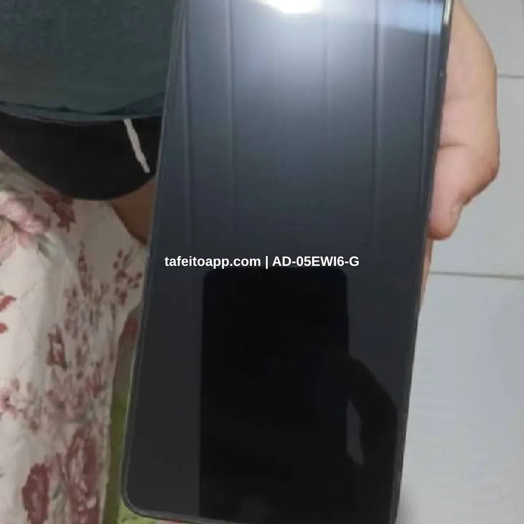 vendo moto g24 zero todo original nunca aberto top - R$ 500,00 | Tá Feito