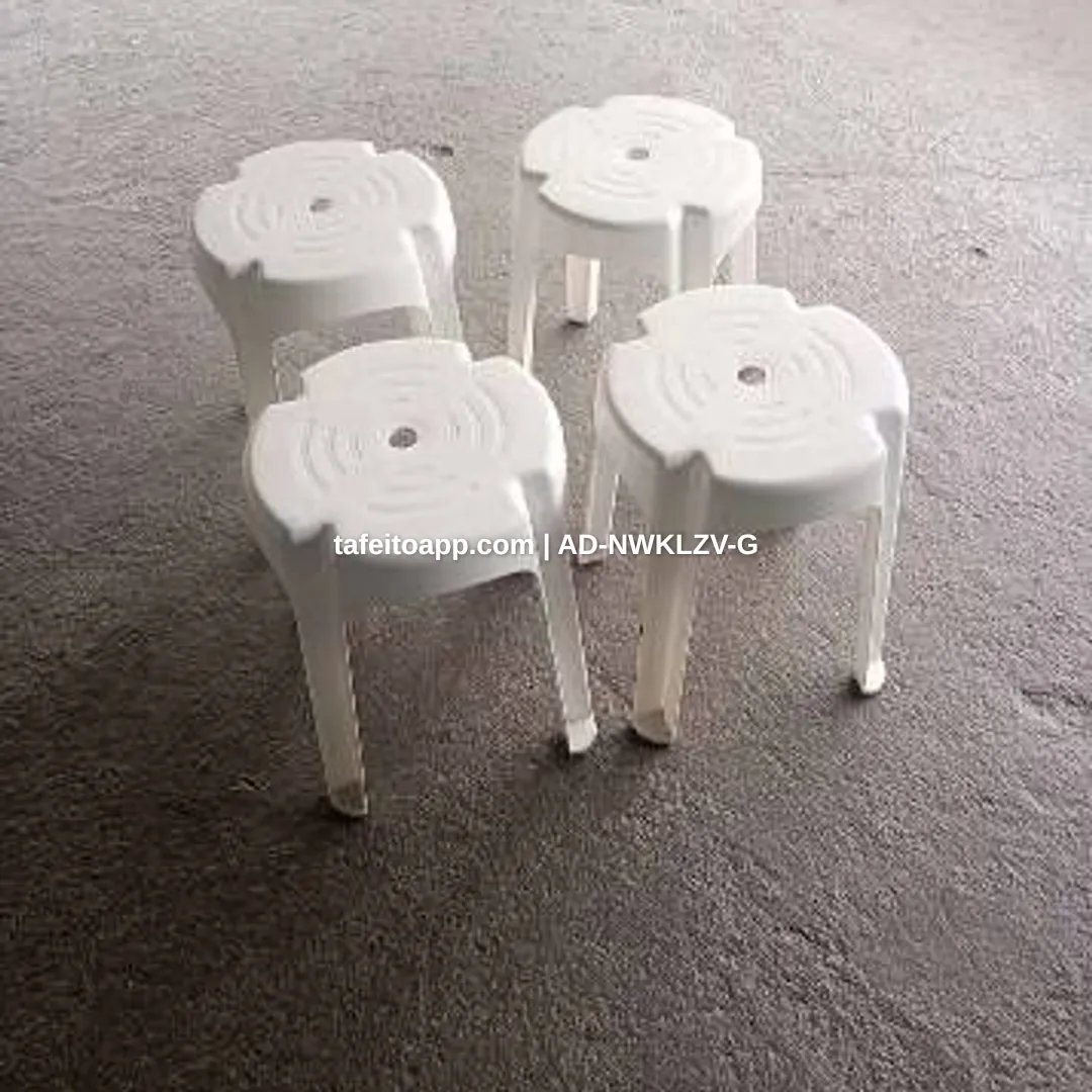 banquetas - R$ 19,00 | Tá Feito