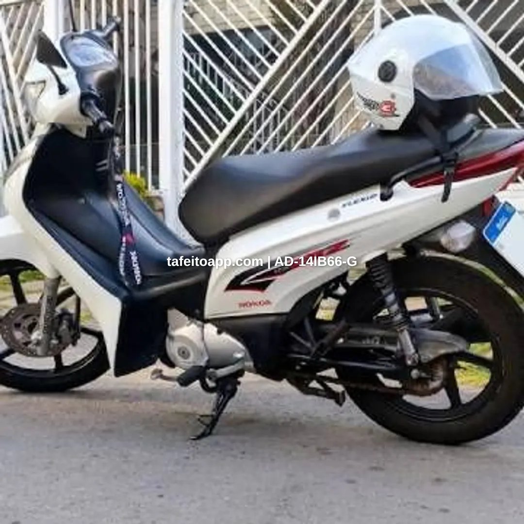 Honda Bis 2015 muito nova! | Tá Feito