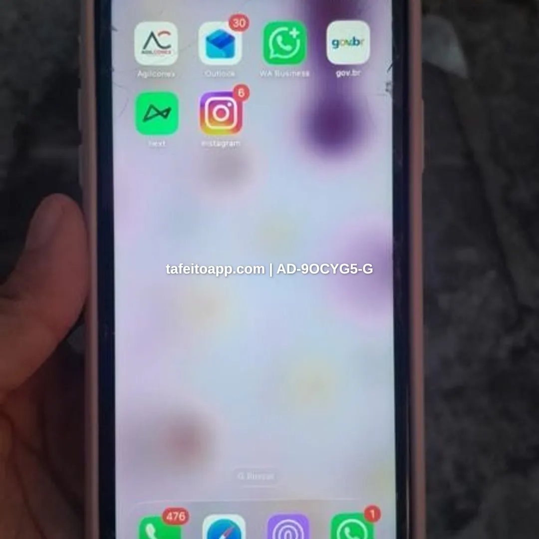 IPhone 11 64GB - R$ 700,00 | Tá Feito